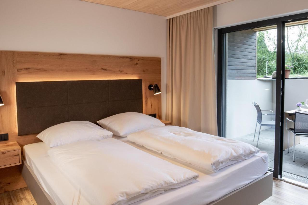 Goldener Adler Oberried - Hotel & Appartements Екстериор снимка