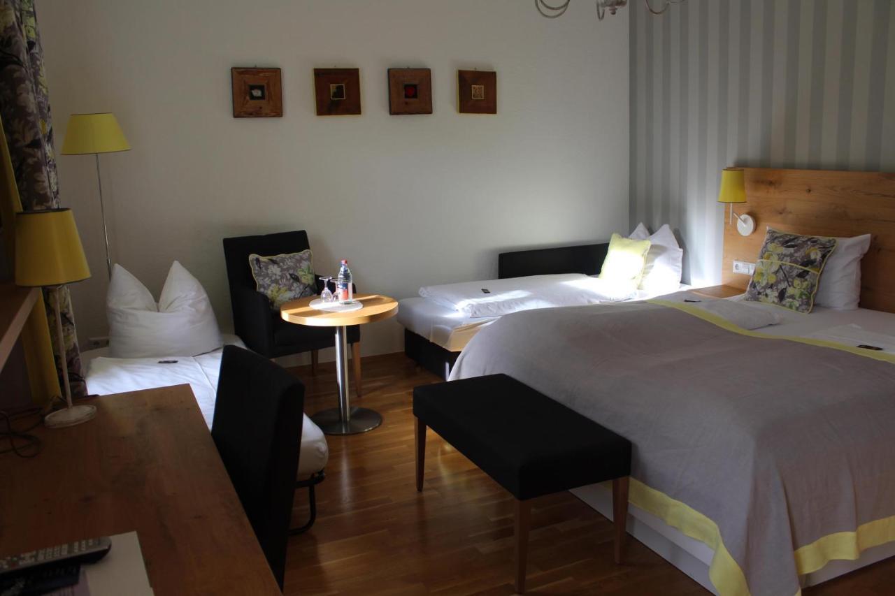 Goldener Adler Oberried - Hotel & Appartements Екстериор снимка